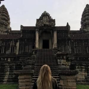 Meet your Posher, Alisha